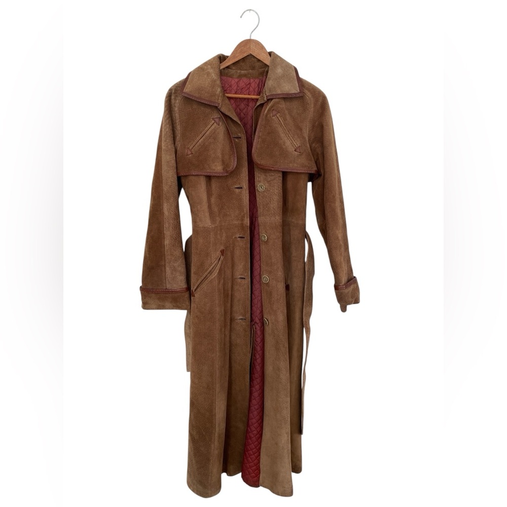 Elegant stunning vintage Brown Suede Women's Coat
